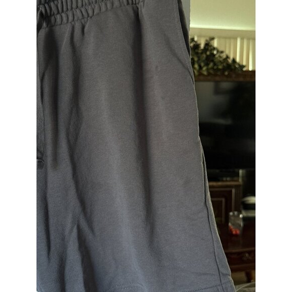 Men XXL Gray Elastic Waist Drawstring Shorts with Back Pocket - Picture 6 of 6